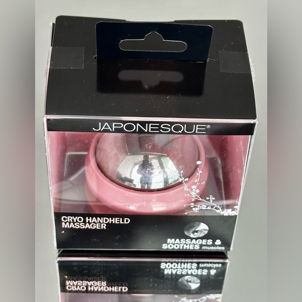 Sharper Image Ice Therapy Massage Ball Roller